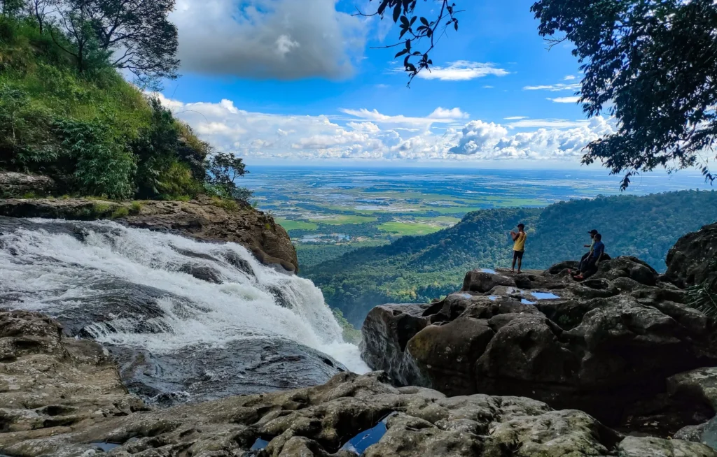 places to visit in monsoon in northeast india