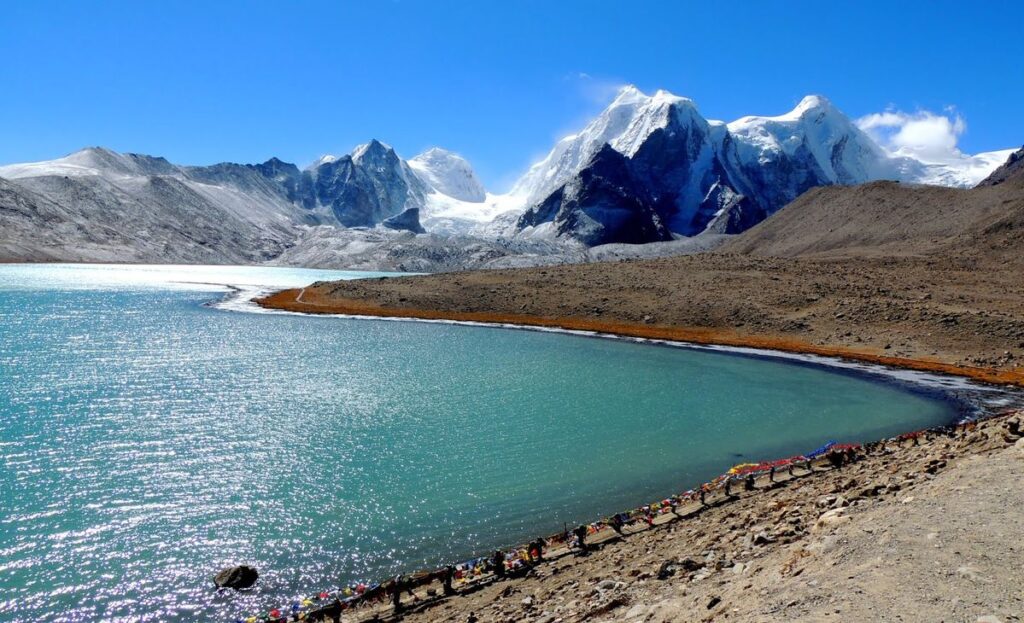 Cozy Tour & Travels guided tour through Lachung and the Beauty of North Sikkim